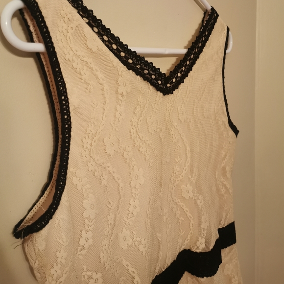 LAURA Flowers Lace Black & creamWhite tank top XL - Picture 10 of 10